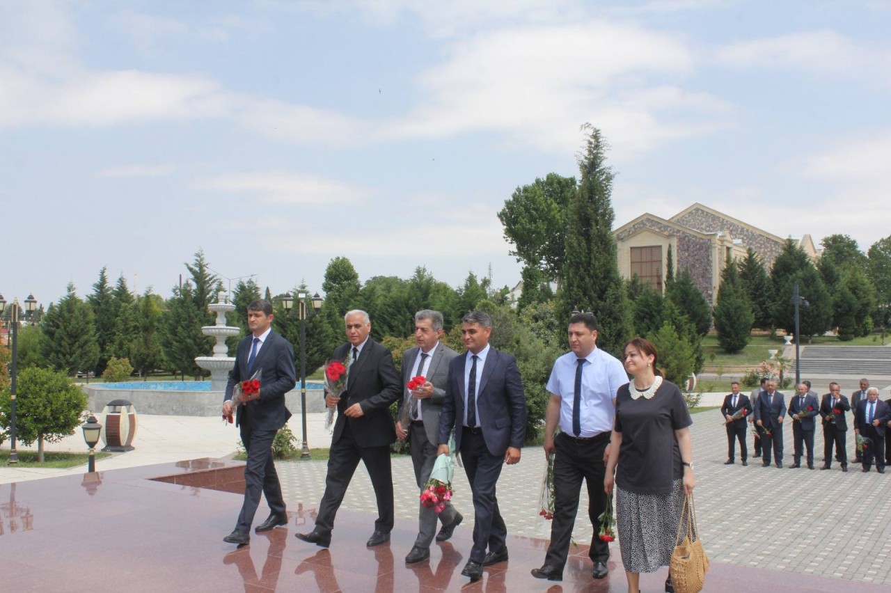 Göygöldə Qurtuluş Günü ilə bağlı dəyirmi masa keçirildi - FOTOLAR